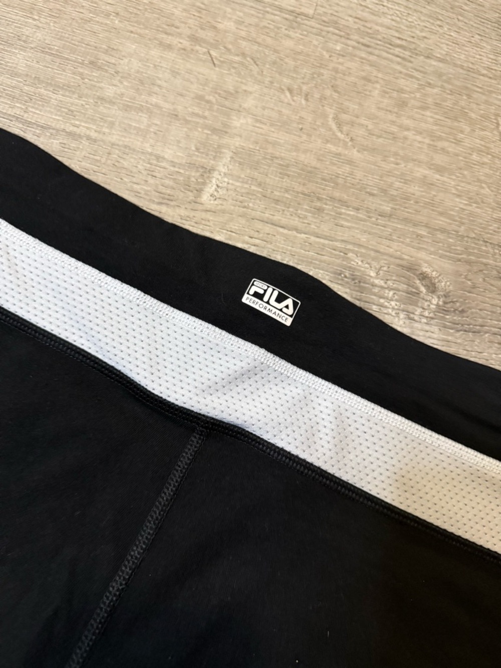 •FILA• SHORTS - Picture 5 of 6